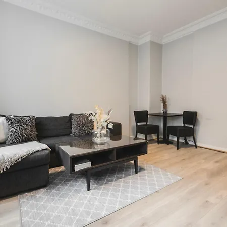One-bedroom In
